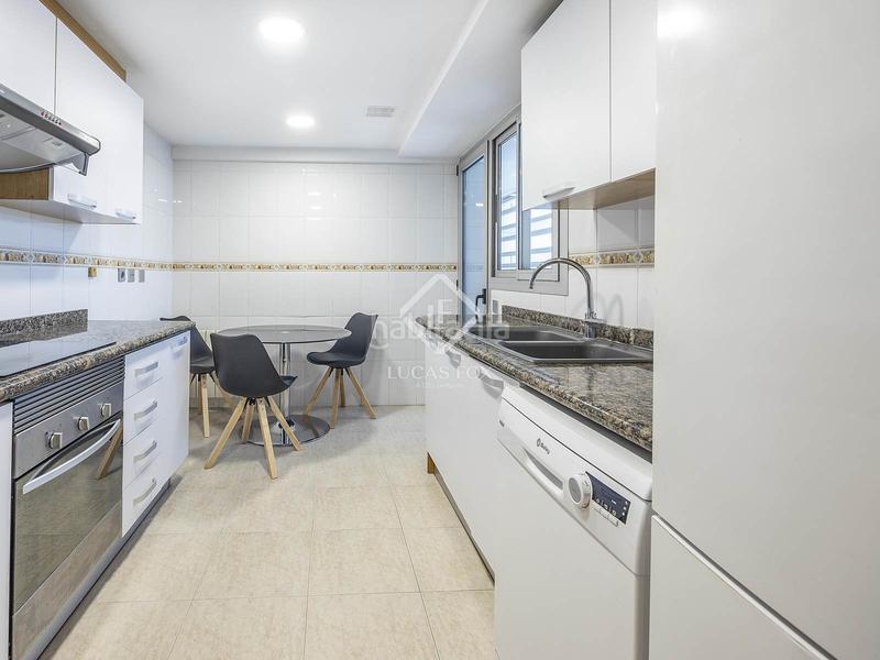 Foto 448c16b4-7db5-4514-b252-6e1ff03e6ad3. Rent flat in Penya-Roja - Avda. Francia Valencia