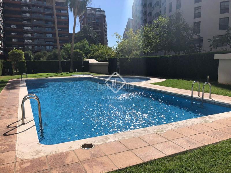 Foto e6e08773-be64-4abf-8b97-a52724502563. Rent flat in Penya-Roja - Avda. Francia Valencia