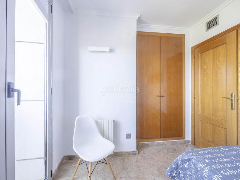 Foto f552ed7c-bced-43cd-b0b4-ba371767be04. Rent flat in Penya-Roja - Avda. Francia Valencia