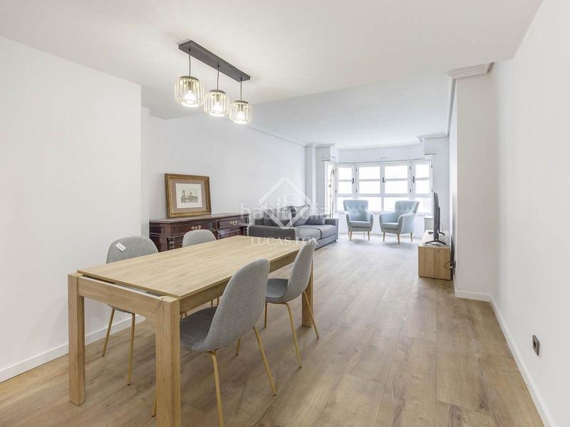 Foto 3db5ce0c-6e34-480e-b17e-0c0efde1284d. Location appartement avec chauffage parking dans Arrancapins Valencia