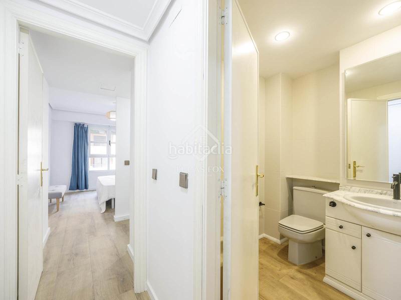 Foto 904b585f-abc1-4773-a95d-34592133c6e5. Rent flat with heating parking in Arrancapins Valencia