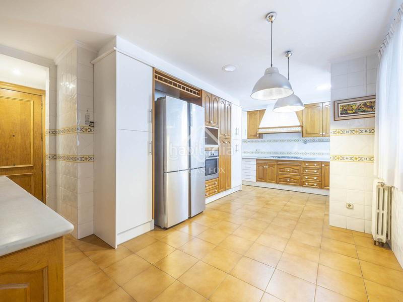 Foto 69ec0561-7364-48b1-832d-4e200af3b428. Piso espaciosa vivienda en ubicación inmejorable 226 m en el corazón de la ciudad! en Valencia