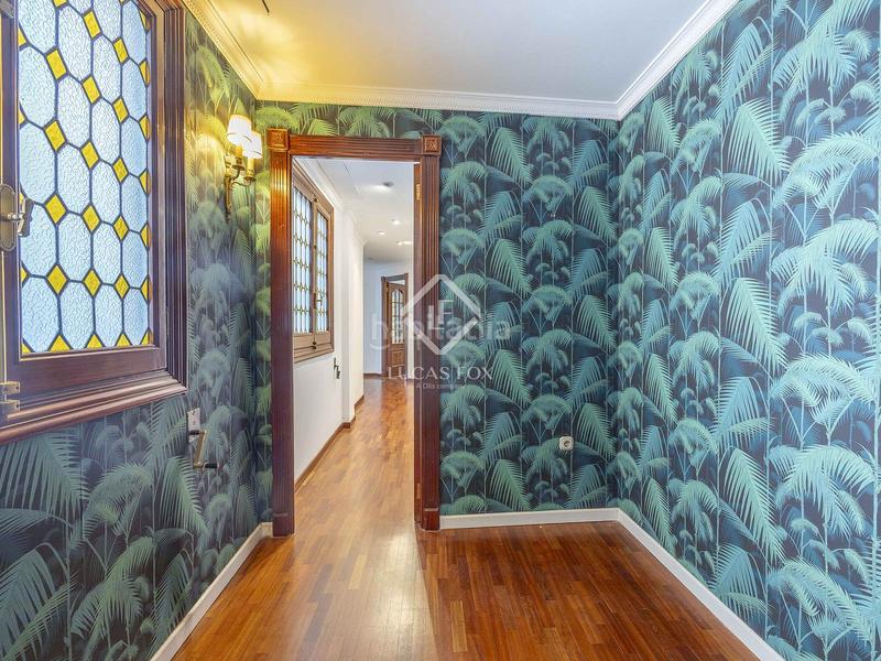 Foto acb56e5d-5d8e-481c-afb6-142fc943b3c9. Piso espaciosa vivienda en ubicación inmejorable 226 m en el corazón de la ciudad! en Valencia