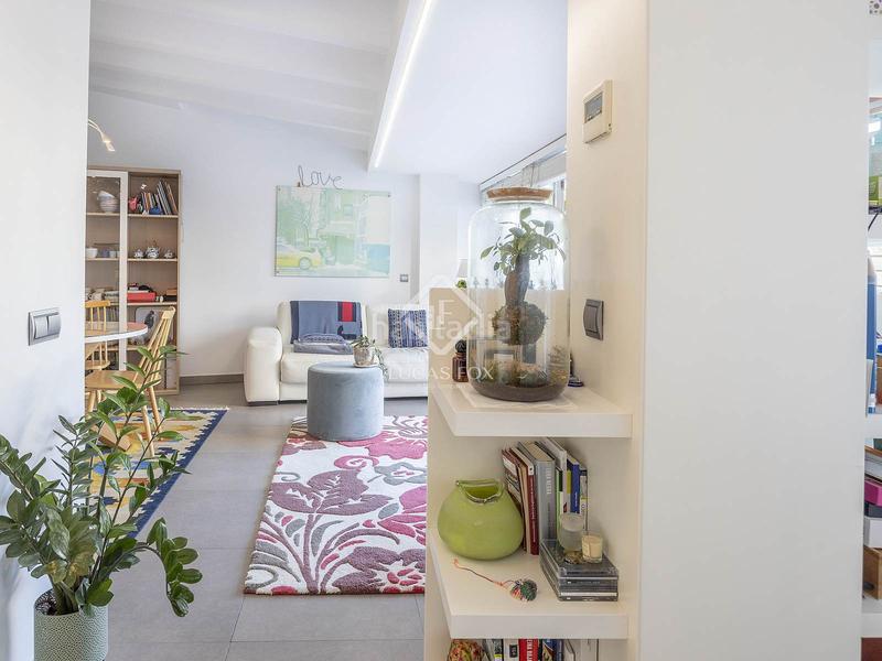 Foto 30bb910c-0cb9-45af-a1fb-18555034a715. Lloguer àtic amb calefacció a El Mercat Valencia