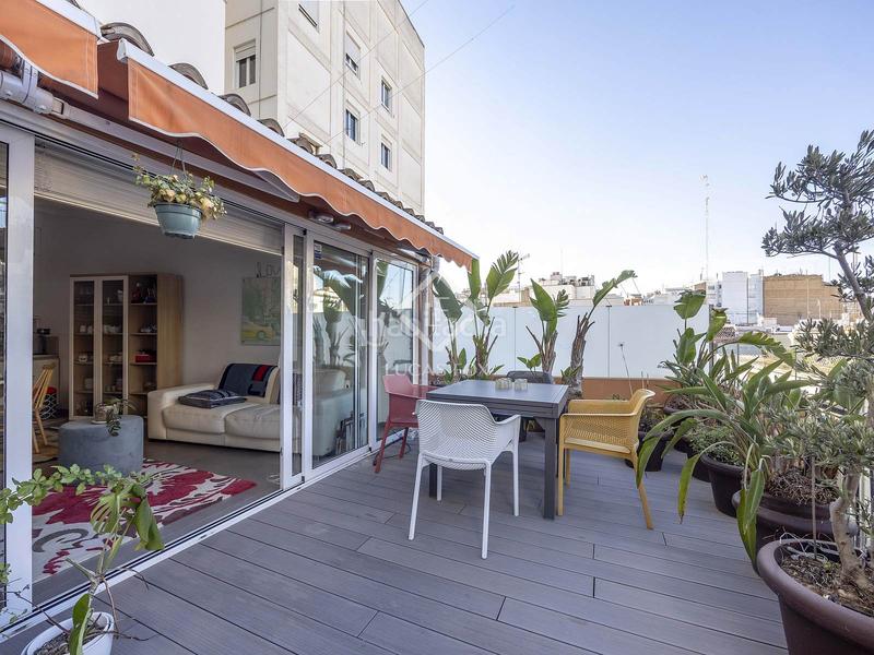 Foto 9d52f0c2-63f4-4707-8947-6955ad9e4cc1. Lloguer àtic amb calefacció a El Mercat Valencia