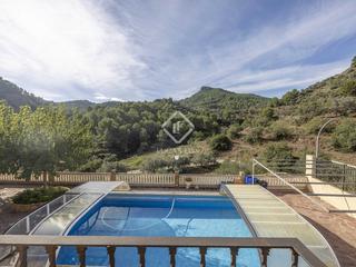 Chalet in Segart. Casa  villa de 6 dormitorios en venta en valencia region, valenc