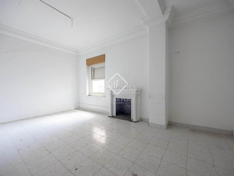 Foto 6587752f-69c6-41b3-b6c1-7c9de756f2d1. Piso  de 4 dormitorios en venta en La Xerea, en Valencia