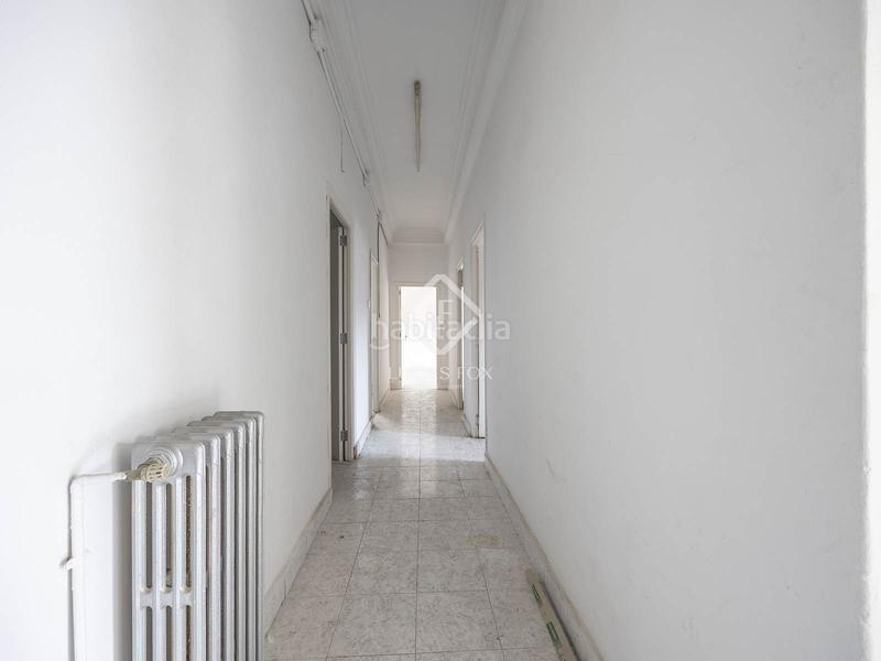 Foto a09f7b8f-c2f7-4ce9-a865-5566122a0990. Piso  de 4 dormitorios en venta en La Xerea, en Valencia