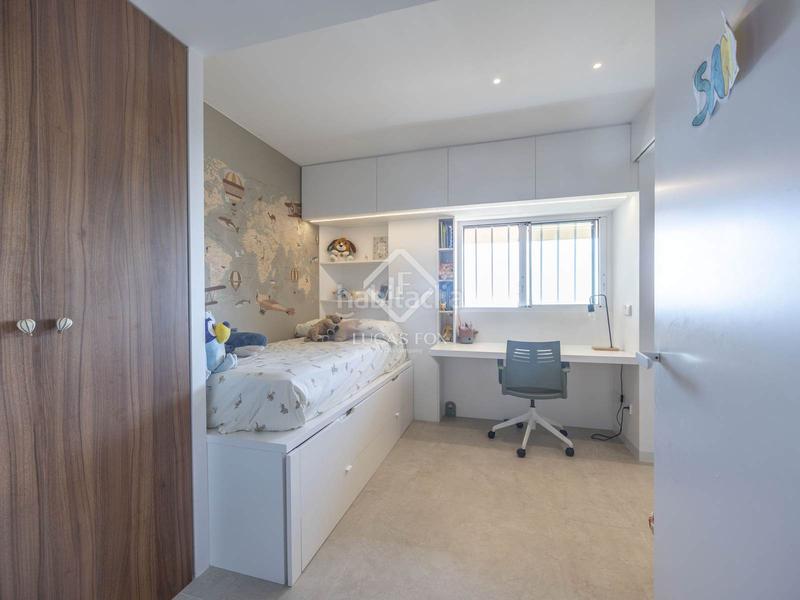 Foto 3cf74eee-ebb1-49a8-b69b-9f5317340b9e. Alquiler piso  en excelentes condiciones de tres dormitorios en alquiler en El Saler perellonet en Valencia