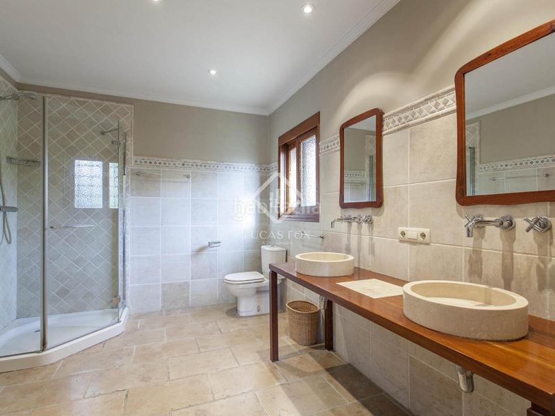Foto 43a27461-b83c-4f43-960c-831138b56c37. Chalet avec chauffage parking piscine dans La Cañada Paterna