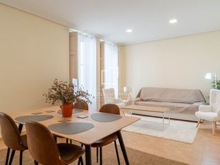 Lloguer Pis a Gran Via. Magnífico piso sin amueblar con 1 dormitorio en alquiler en vale