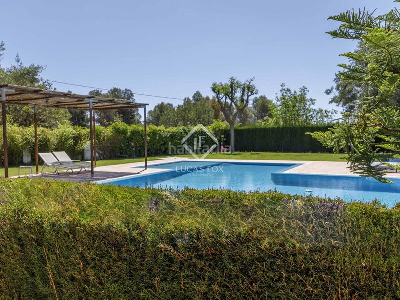 Foto 1a476679-d39d-43a0-b4c6-4817d63a3d6a. Mas avec parking piscine dans Rocafort