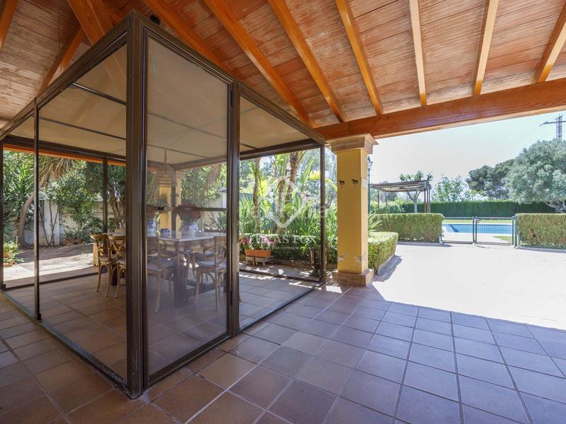 Foto c296b9b5-7ea8-4c5e-b52a-8d33b681a460. Mas avec parking piscine dans Rocafort