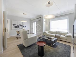 Location Appartement à La Petxina. Piso de 4 dormitorios en alquiler en extramurs, valencia