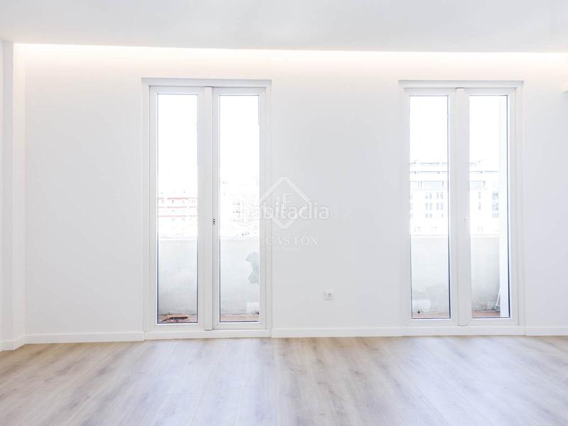 Foto 309f456c-1b25-45b1-93f7-c7b8cb1818e3. Lloguer pis a Russafa Valencia