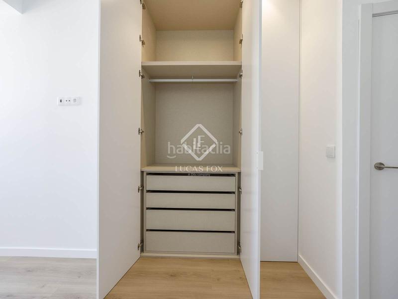 Foto a5bd63a0-5a26-43f5-8eaf-acb634ea2de6. Lloguer pis a Russafa Valencia