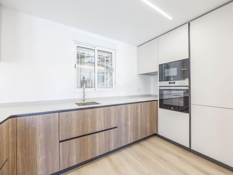 Foto 474ad61d-9eb1-4128-8efd-4ccc9174aa3c. Location appartement dans Russafa Valencia