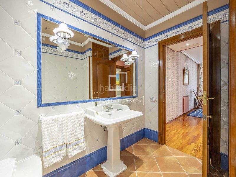 Foto 2e8799f2-b362-4d43-b0f1-662577136335. Xalet amb calefacció piscina a Centro-El Castillo Sagunt