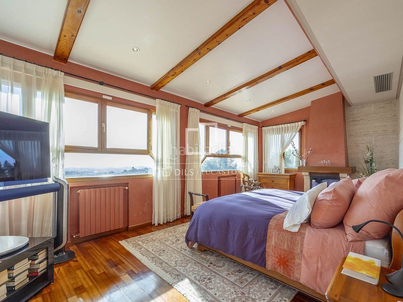 Foto 3b7c959b-6f56-4cb2-b6d9-c062401f210c. Xalet amb calefacció piscina a Centro-El Castillo Sagunt