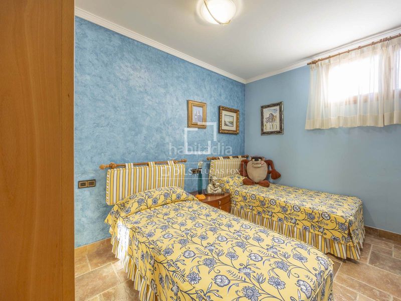 Foto 3b9a5d5b-a02c-4b7f-8644-0e29e5776a8e. Xalet amb calefacció piscina a Centro-El Castillo Sagunt