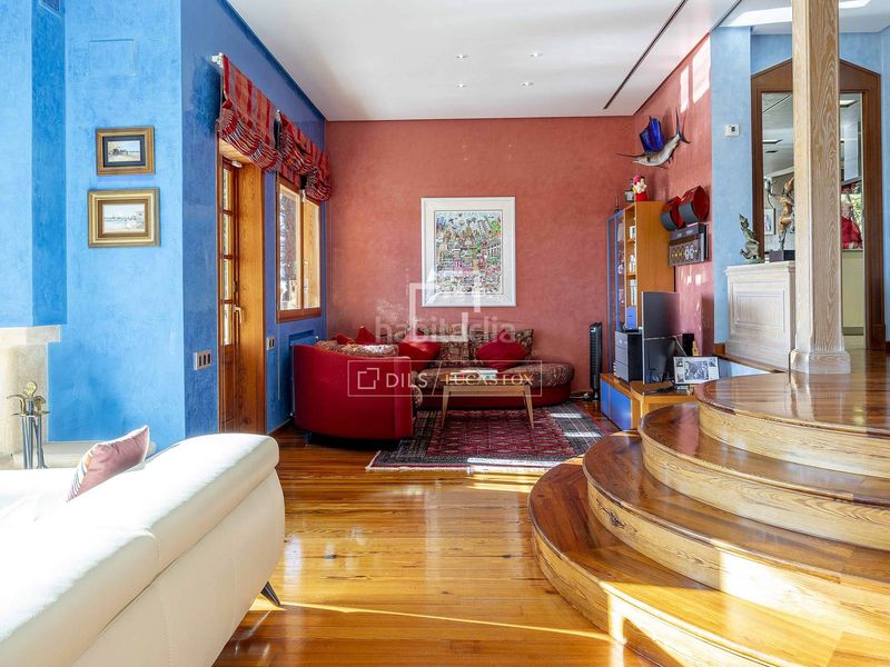 Foto 8a34dd08-cd54-421f-abae-d8500cdceabf. Xalet amb calefacció piscina a Centro-El Castillo Sagunt