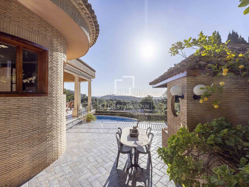 Foto 98d04124-062b-4d30-b8a8-76aea8e0a8e5. Xalet amb calefacció piscina a Centro-El Castillo Sagunt