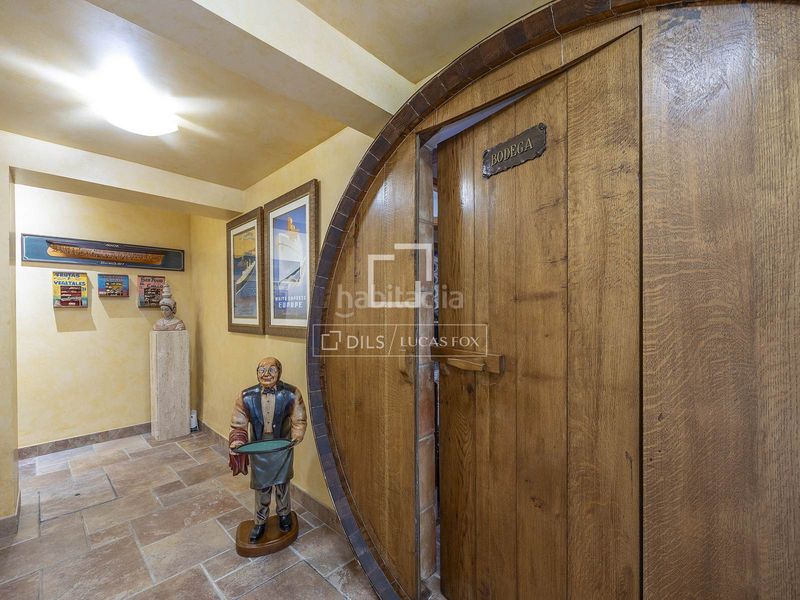 Foto c520d5e2-be14-455c-a342-1a79e2e751e8. Xalet amb calefacció piscina a Centro-El Castillo Sagunt