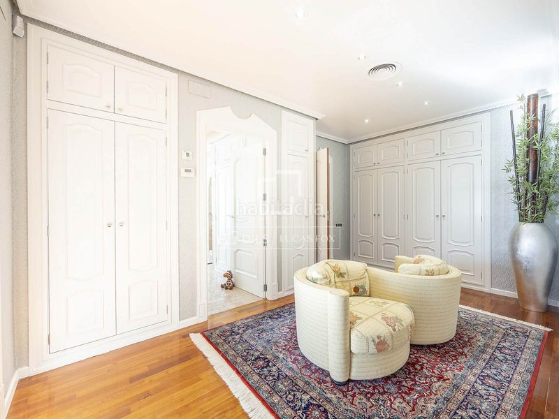 Foto cdf04c75-bbab-46ed-93e6-d7cff5ea152a. Xalet amb calefacció piscina a Centro-El Castillo Sagunt