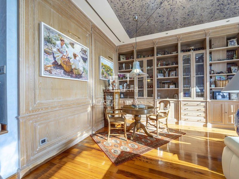 Foto e9a5267c-5b44-42a8-8967-f4caee8e334f. Xalet amb calefacció piscina a Centro-El Castillo Sagunt