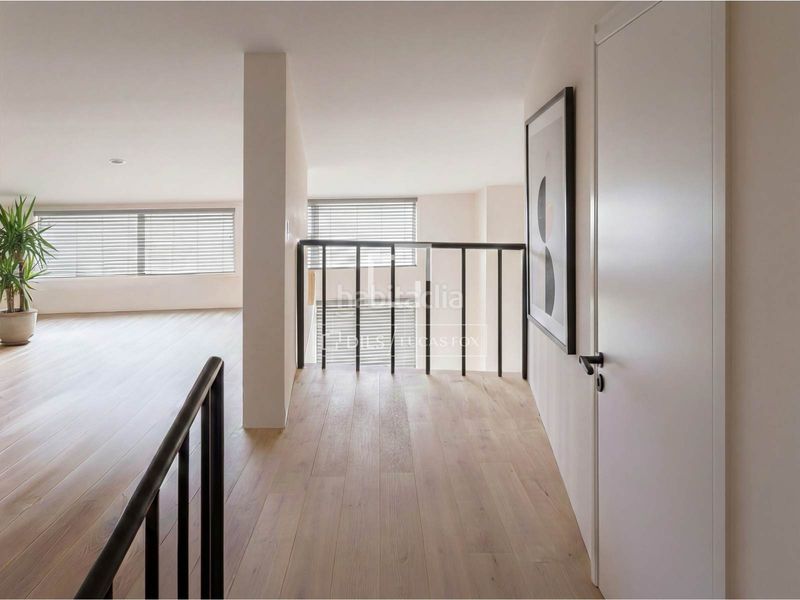 Foto d3784cc3-b4b4-4594-82d4-d3800f79320e. Àtic a El Carme Valencia