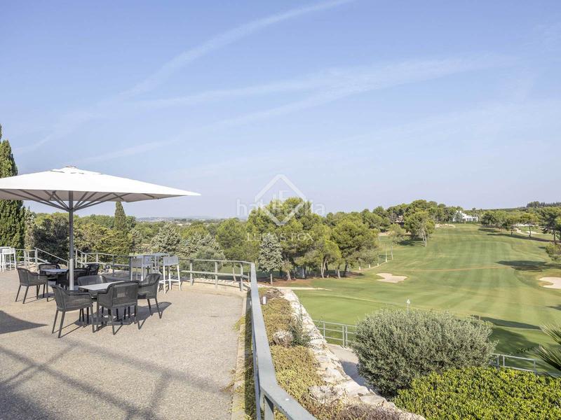 Foto dba245fb-e5ae-45bb-a5b9-1544bbb318e6. Finca rústica a El Bosque Chiva