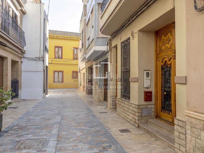 Foto 0462b99a-0d36-41b9-aba0-9db90294927b. Chalet casa villa en excelentes condiciones de 7 dormitorios con 30m terraza en venta en valencia region en Catarroja