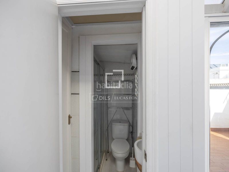 Foto 2655feb8-7b55-4724-ac52-af0cafcb9b87. Chalet casa villa en excelentes condiciones de 7 dormitorios con 30m terraza en venta en valencia region en Catarroja