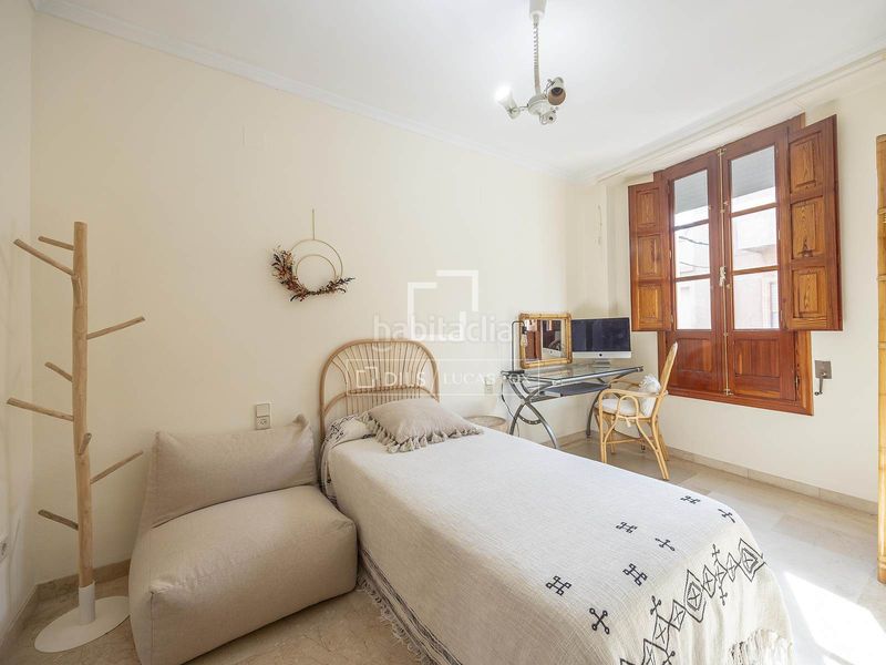 Foto 7c103c03-8c0e-4441-b8f5-1f5af70eb5ce. Chalet casa villa en excelentes condiciones de 7 dormitorios con 30m terraza en venta en valencia region en Catarroja