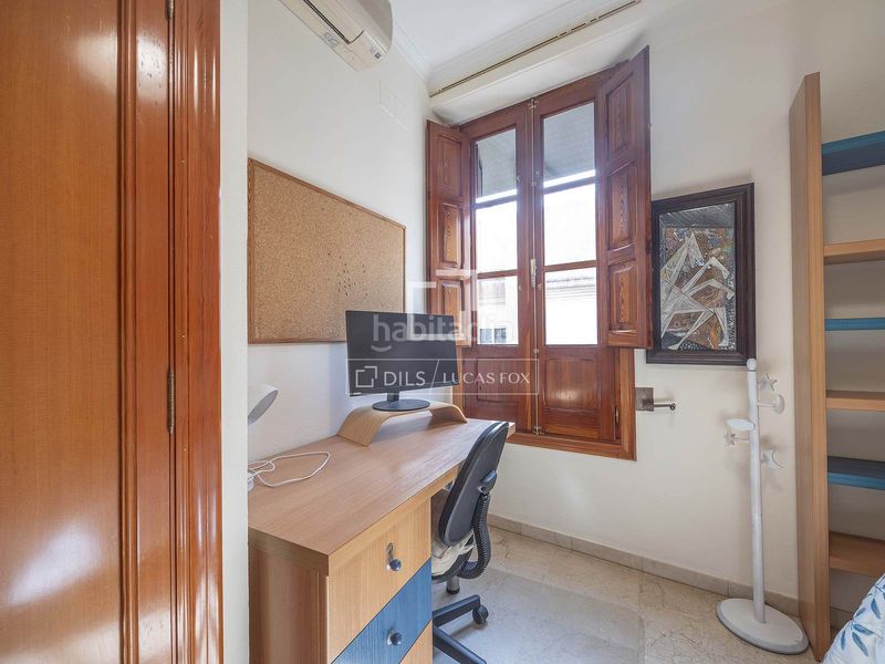 Foto dbdd2dba-6244-4d59-b203-c0abd8f19f7e. Chalet casa villa en excelentes condiciones de 7 dormitorios con 30m terraza en venta en valencia region en Catarroja