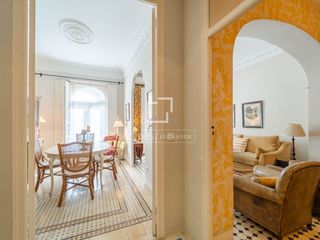 Lloguer Pis a El Pla del Remei. Acogedor y elegante piso señorial reformado, con balcones, mucha