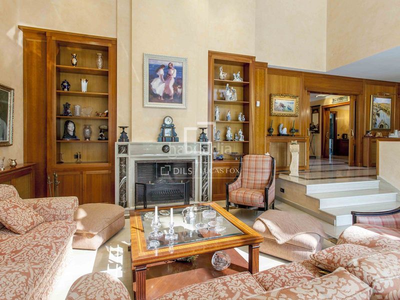 Foto ae3cdced-0cc0-41e5-bd19-b5beb3390666. Xalet amb calefacció aparcament piscina a Casas Verdes - Ermita Godella