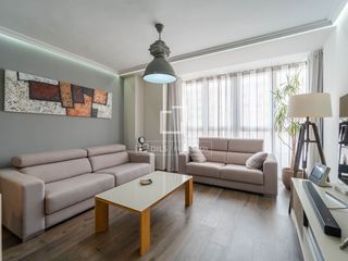 Pis a Barrio de Benimaclet. Luminoso piso en venta en av. primado reig