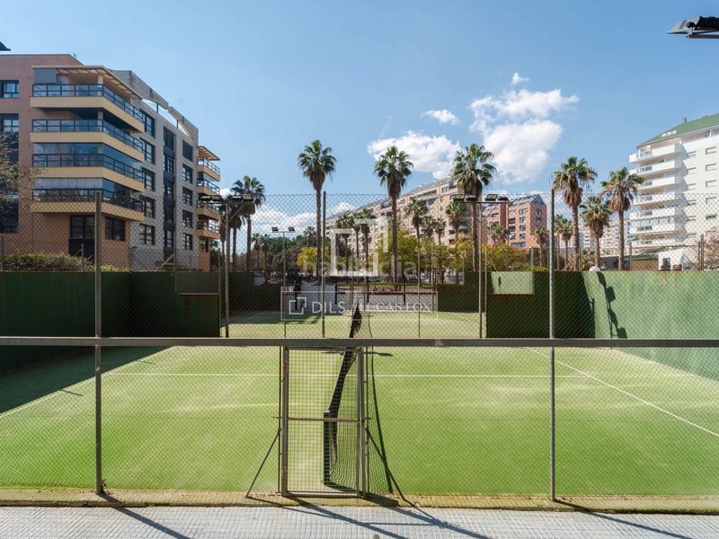 Foto 5d6102f5-13d8-4397-96d9-18397c7134d6. Pis amb calefacció aparcament piscina a Nou Campanar Valencia