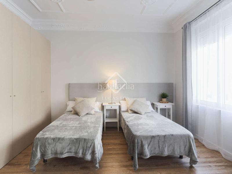 Foto d361a417-1bf2-4629-88d5-0232259cb1f5. Pis amb calefacció a El Cabanyal-El Canyamelar Valencia