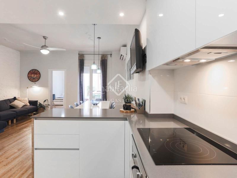 Foto f3ac634e-cfec-4e00-93c7-08ef1f704489. Pis amb calefacció a El Cabanyal-El Canyamelar Valencia