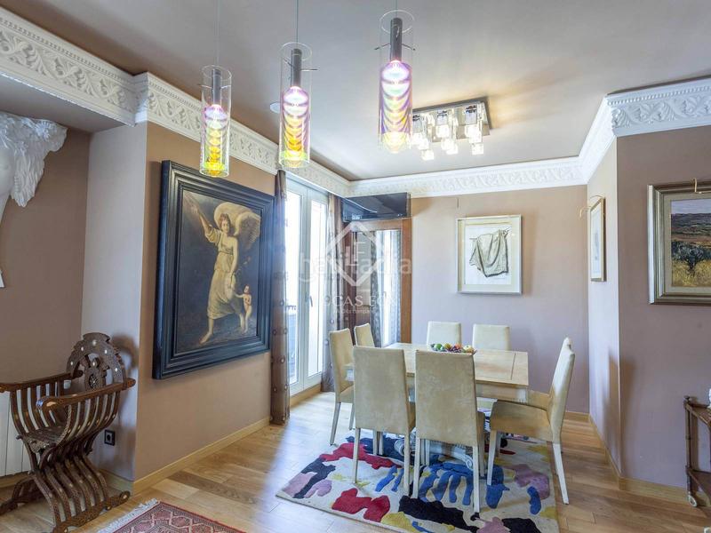 Foto df729e94-5d87-4de7-ba61-ed54a0e41c39. Rent flat with heating in Russafa Valencia