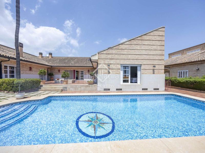 Foto 4f30f222-ed73-49a1-9cc2-949ee0d57171. Xalet amb calefacció aparcament a Casas Verdes - Ermita Godella