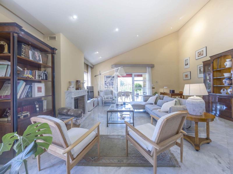 Foto a16e46f1-91b8-45e2-a595-a69751d372b6. Xalet amb calefacció aparcament a Casas Verdes - Ermita Godella