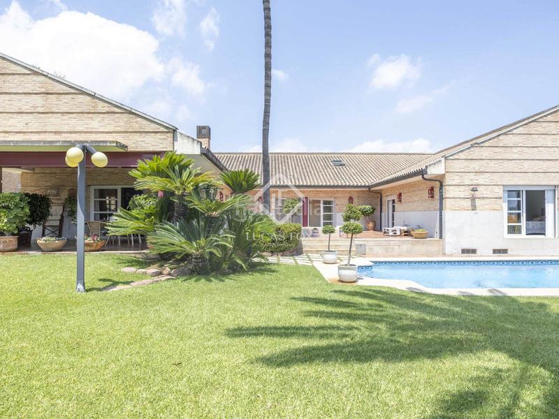 Foto ca55c74e-7881-41ee-8ea1-0bf9e1380e80. Xalet amb calefacció aparcament a Casas Verdes - Ermita Godella