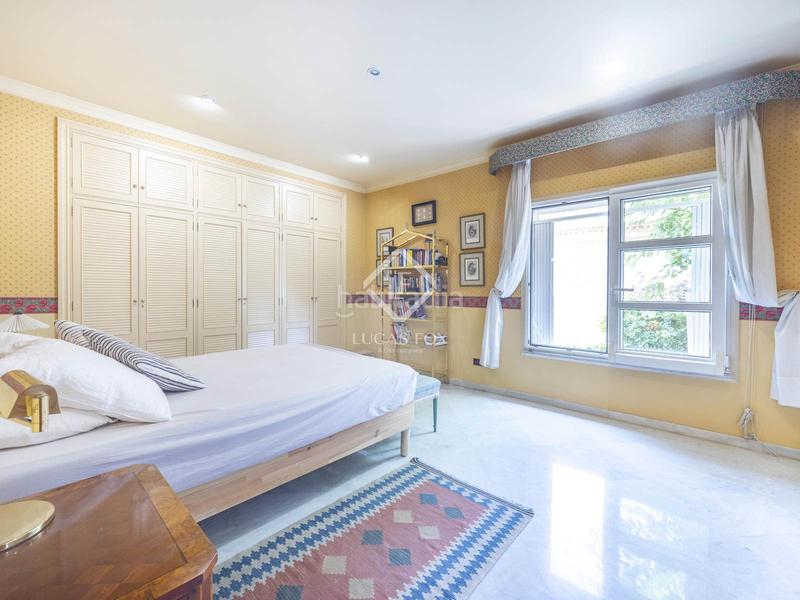 Foto d5813ffa-cb4d-41cc-acf9-944f10fe1668. Xalet amb calefacció aparcament a Casas Verdes - Ermita Godella