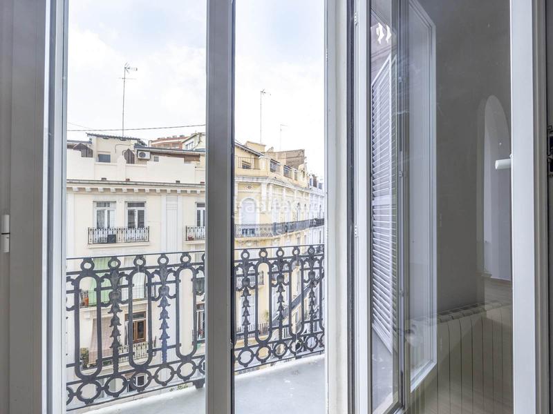 Foto a234bbb4-cd67-491f-bc04-e4777a601e44. Appartement avec chauffage dans Gran Via Valencia