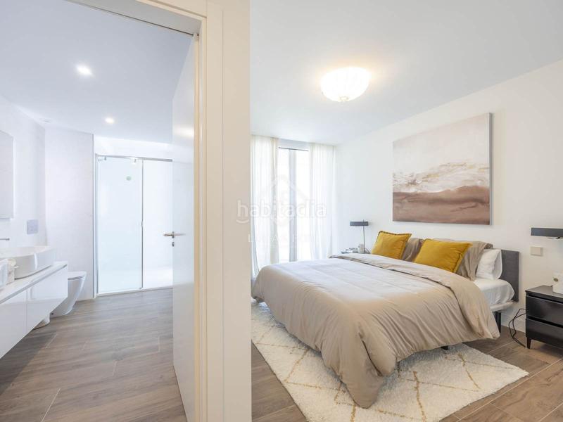 Foto 01df5b06-e9d5-45e1-8621-38efa0add24b. Penthouse with heating parking pool in Sant Pau Valencia