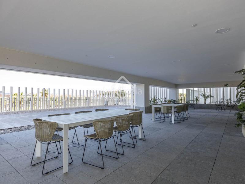 Foto 30bdc34d-345d-40ec-b0e8-509f8736a5ac. Penthouse with heating parking pool in Sant Pau Valencia