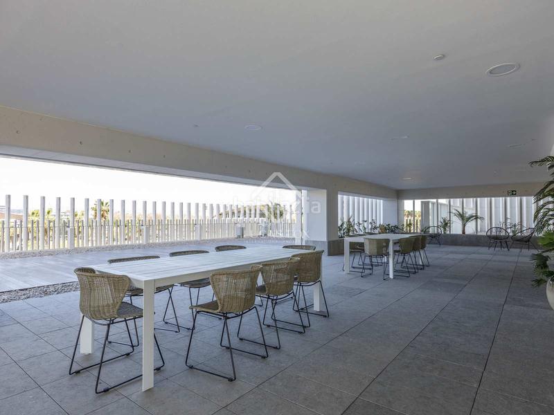 Foto 31b73218-e5ef-4be1-9fc6-48d7db8d23c1. Penthouse with heating parking pool in Sant Pau Valencia